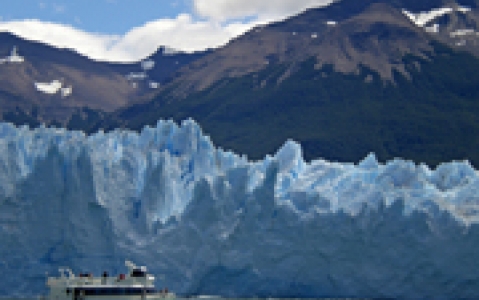 activity Sortie en bateau pour découvrir les glaciers