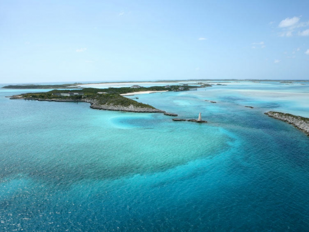 Direction l’île de Grand Bahama Island