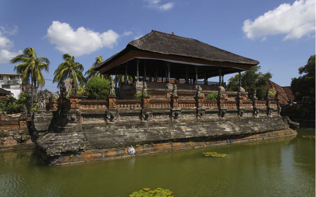 Visite du temple de Besakih, de Klungkung et balade à Sidemen