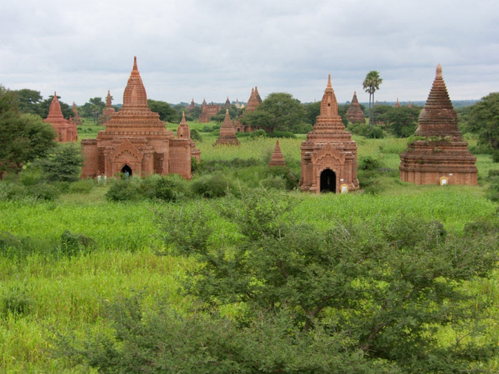 Les pagodes de Bagan