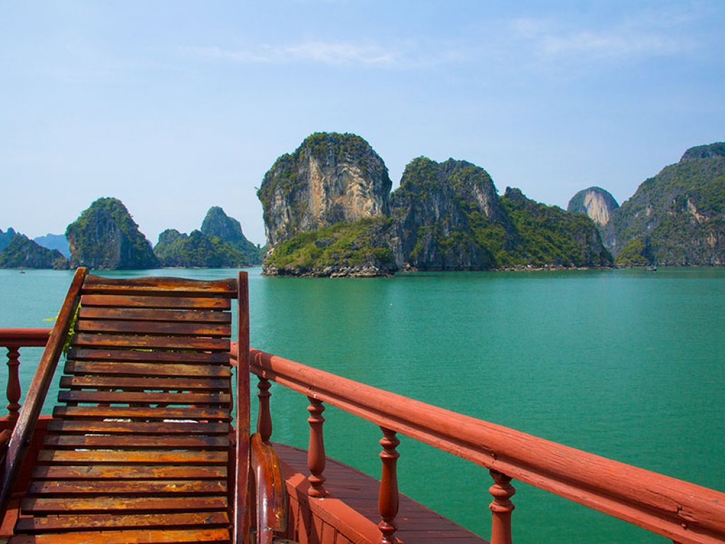 Croisière inoubliable sur la baie d’Halong