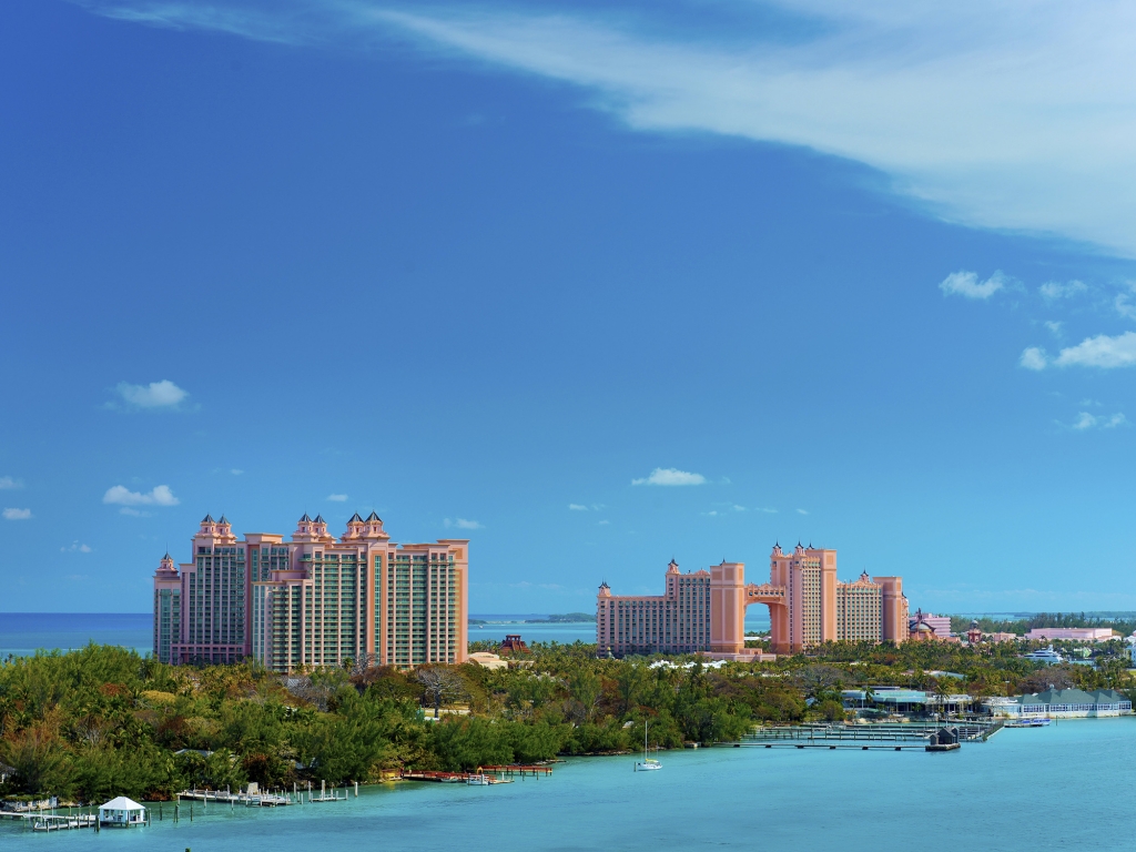 Départ et arrivée aux Bahamas