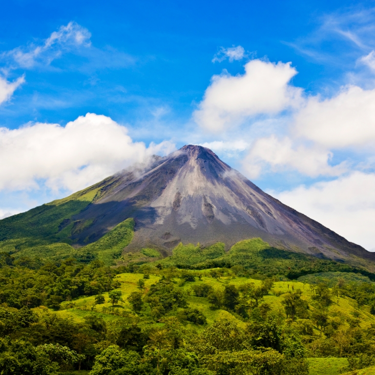 Majestueux volcan Arenal