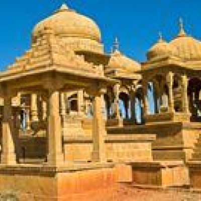 Route Jaipur/Agra - Découverte d’un puits à degré (abhaneri) et temple de Harshat Mata