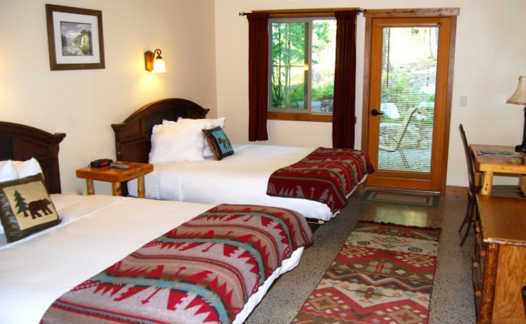 Hotel Glacier National Park