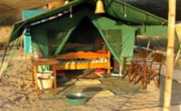 Hotel Lac Natron