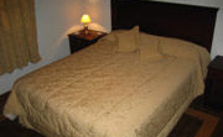 Hotel Cueva de las Manos