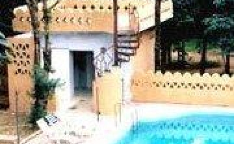 Hotel Kanha