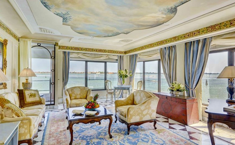 Hotel Venise