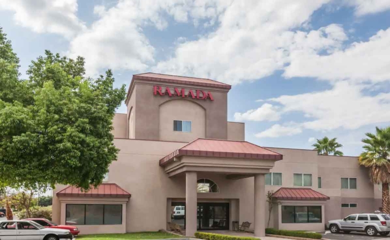 Hotel Bakersfield