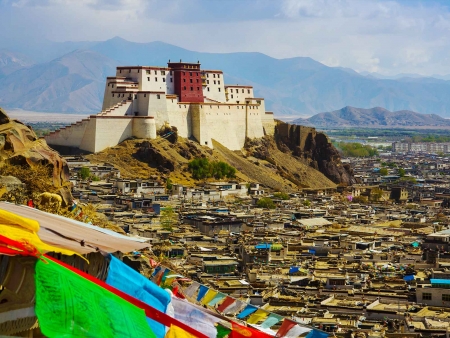 Petit Potala et réserve naturelle de Bitahai