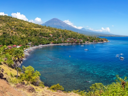 Paysages accidentés du Nord de Bali…