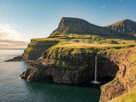 Envol pour les îles Féroé