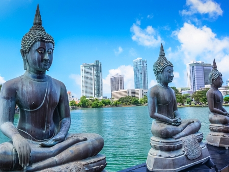 Ayubowan Sri Lanka !