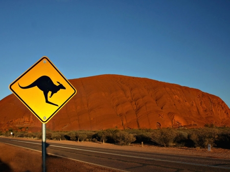 Uluru au lever du soleil
