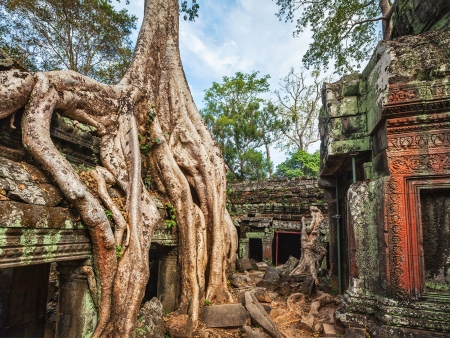 Ta Phrom et les artisans khmers