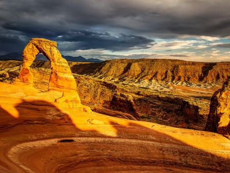 Arches naturelles près de Moab